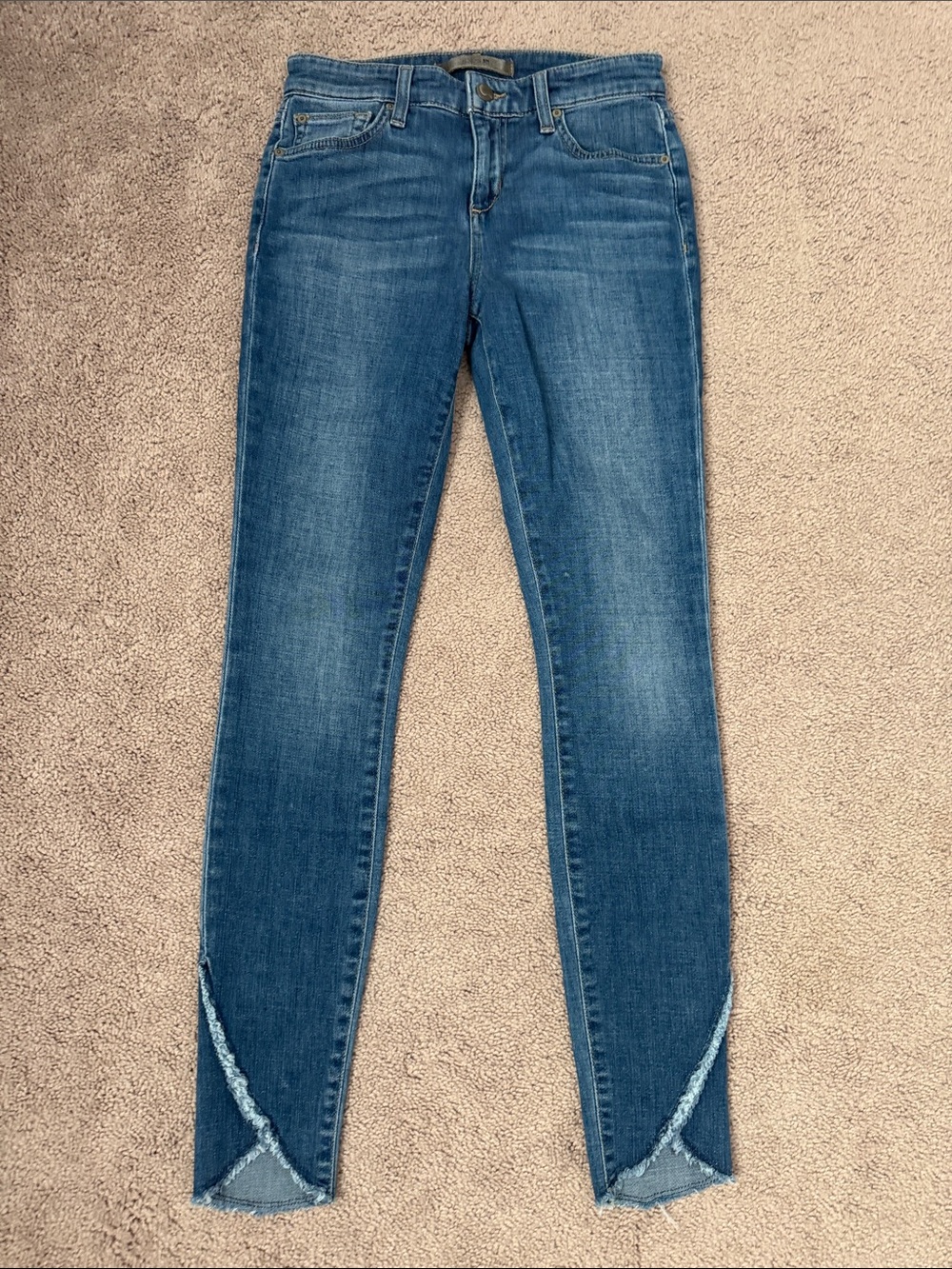 Joe's Jeans The Icon Mid Rise Skinny Ankle Jeans With Split Frayed Hem Size 23